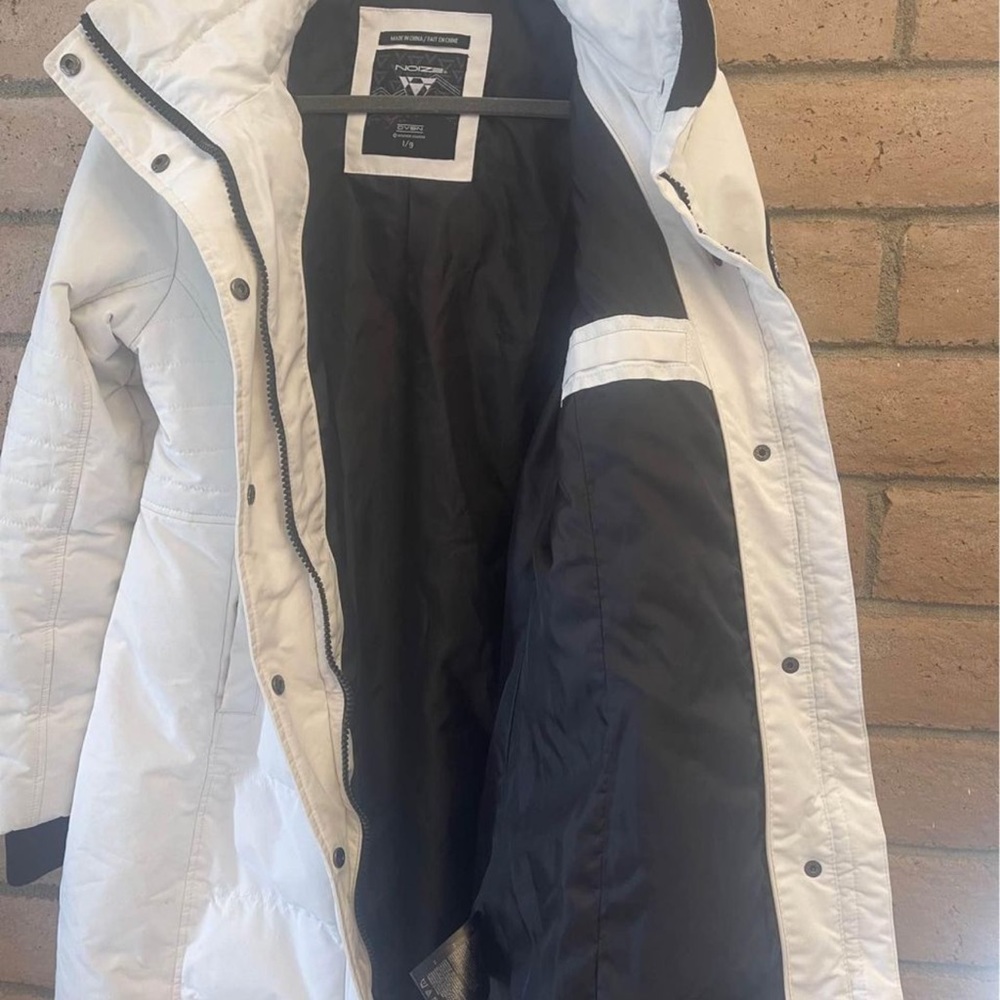 Noize White Parka Size Large - image 3